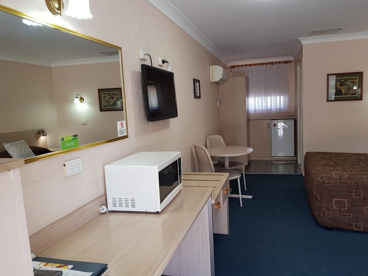 Abraham Lincoln Motel แทมเวิร์ธ ภายนอก รูปภาพ