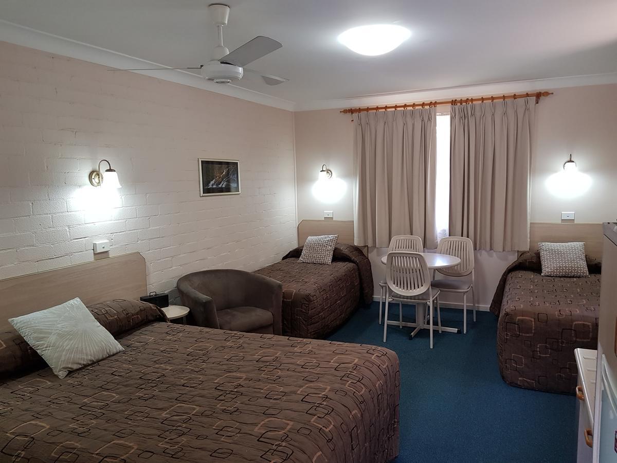Abraham Lincoln Motel แทมเวิร์ธ ภายนอก รูปภาพ