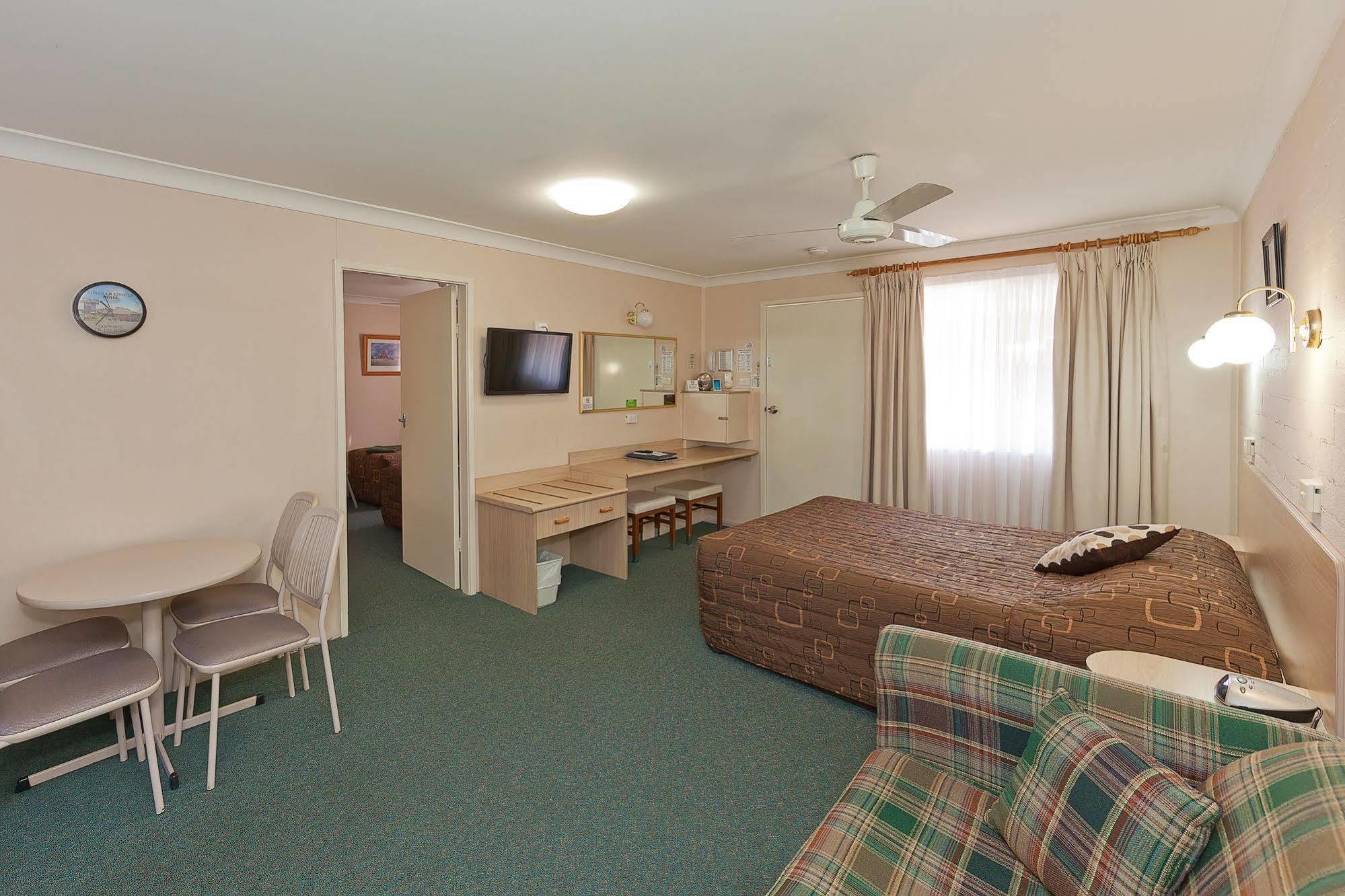Abraham Lincoln Motel แทมเวิร์ธ ภายนอก รูปภาพ